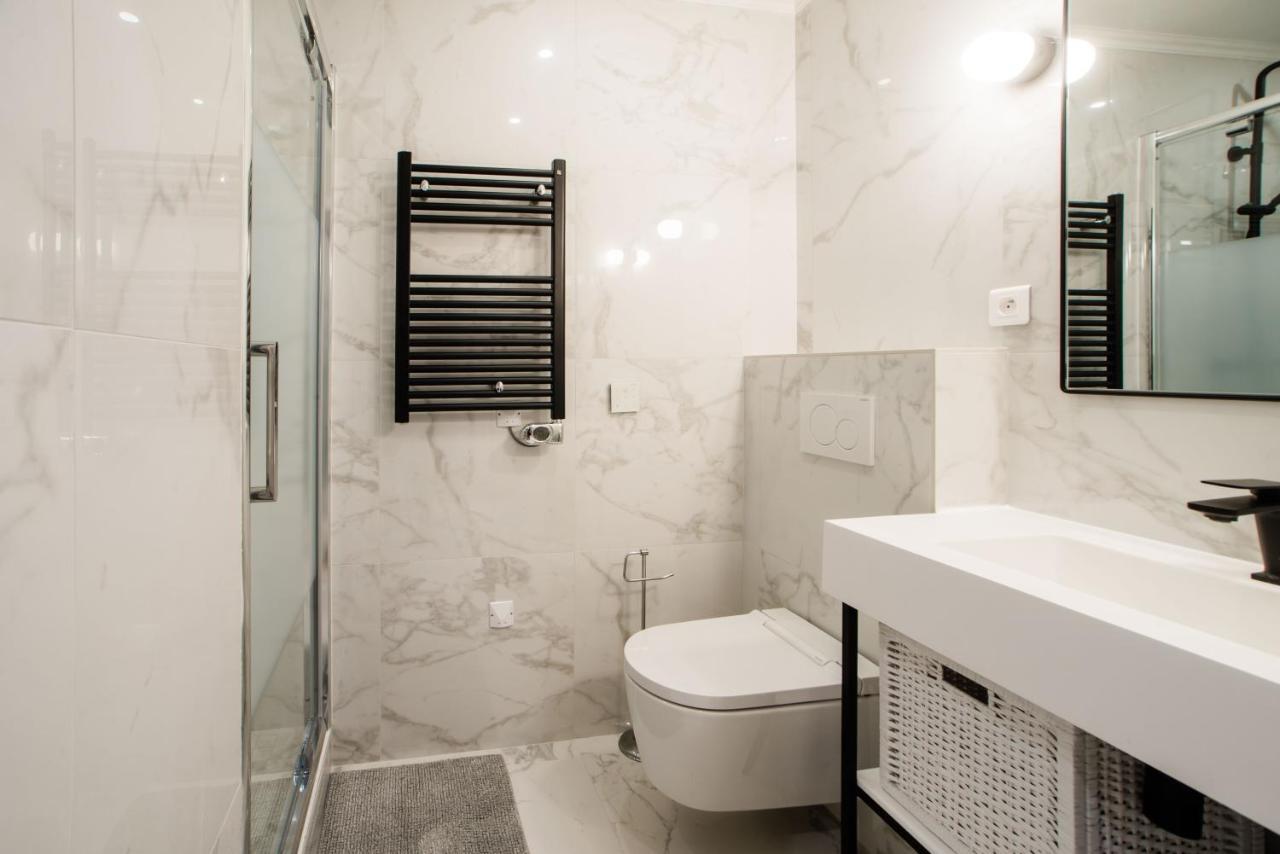 Suite Sartre : Au Coeur De La Rive Gauche, Neuf, Design, 2/4 Personnes Париж Экстерьер фото